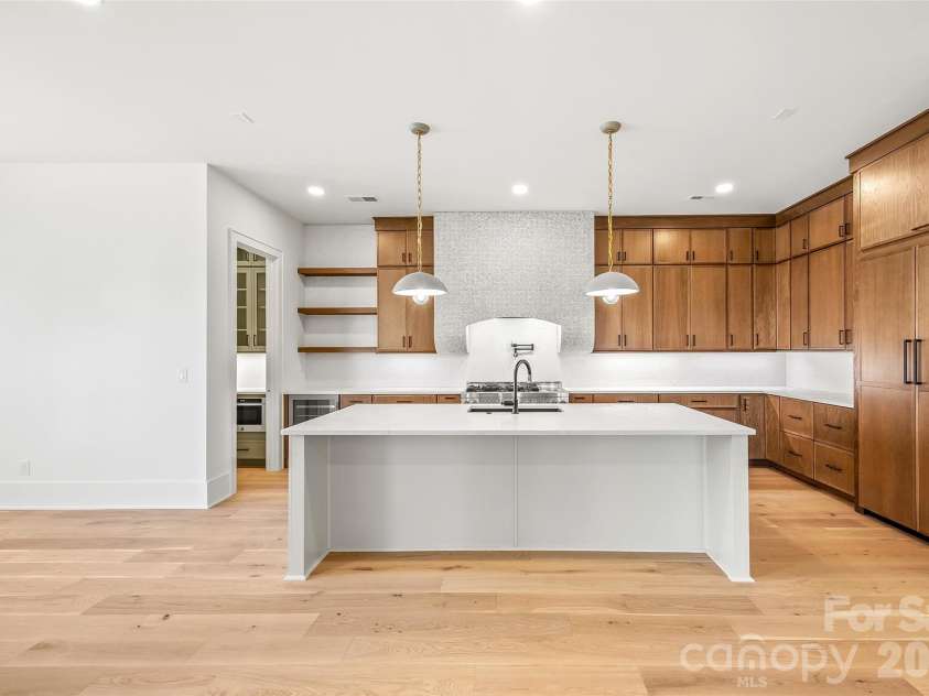 7109 Essington Drive, Charlotte, NC 28270.  MLS# CAR4353515, YatesRealty ID 23590. 