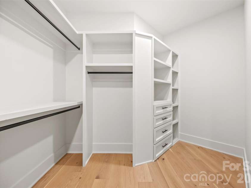 7109 Essington Drive, Charlotte, NC 28270.  MLS# CAR4353515, YatesRealty ID 23590. 