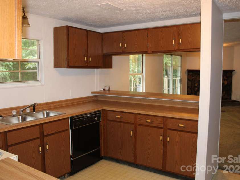 7597 Webbs Road, Denver, NC 28037.  MLS# CAR4235216, YatesRealty ID 23590. 