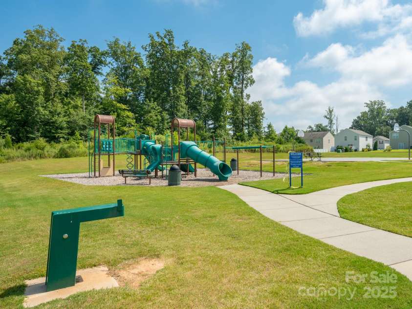 9123 Magnolia Lily Avenue, Charlotte, NC 28227.  MLS# CAR4272877, YatesRealty ID 23592. Community Playground