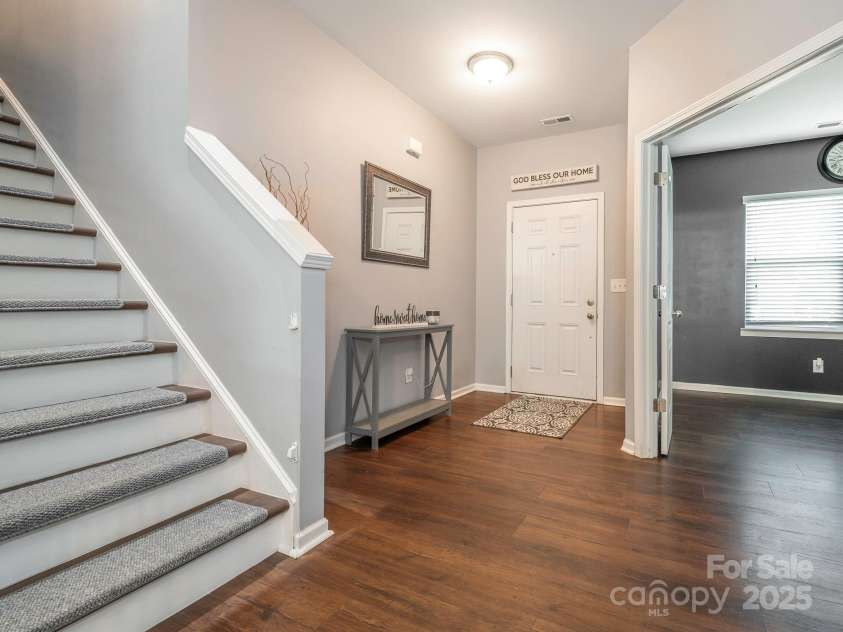 9123 Magnolia Lily Avenue, Charlotte, NC 28227.  MLS# CAR4272877, YatesRealty ID 23592. Entryway w/ home office