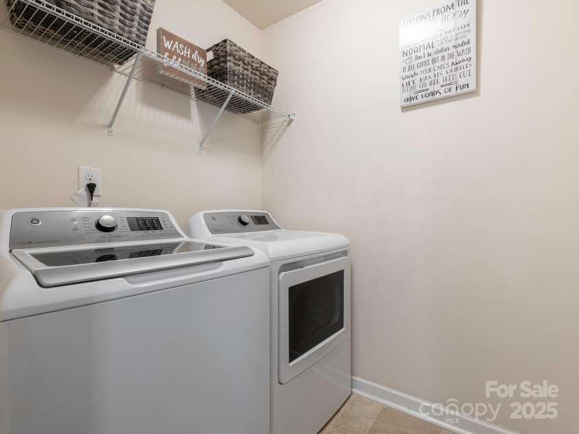 9123 Magnolia Lily Avenue, Charlotte, NC 28227.  MLS# CAR4272877, YatesRealty ID 23592. Laundry Room