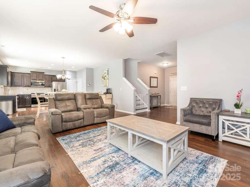 9123 Magnolia Lily Avenue, Charlotte, NC 28227.  MLS# CAR4272877, YatesRealty ID 23592. Living Room