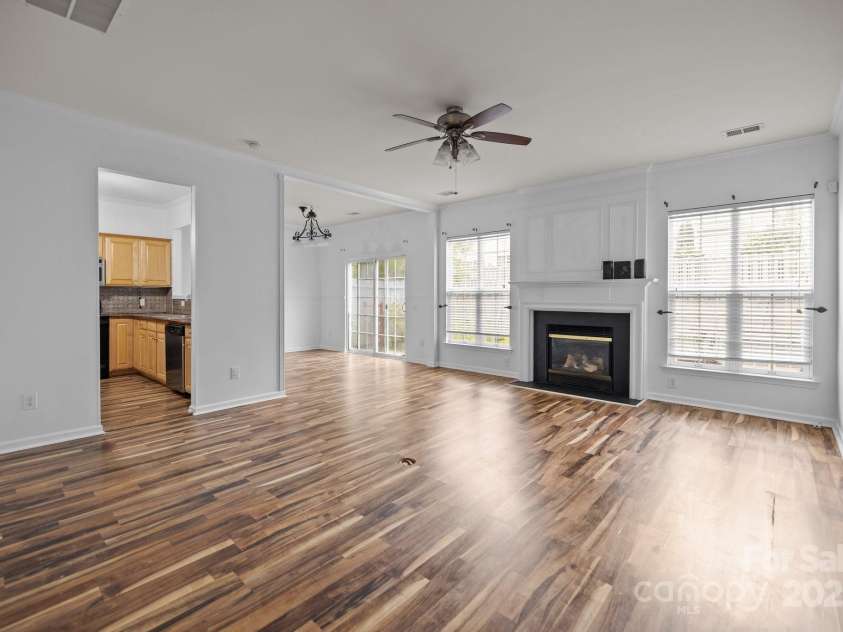 10207 Garmoyle Street, Charlotte, NC 28277.  MLS# CAR4260352, YatesRealty ID 23594. 