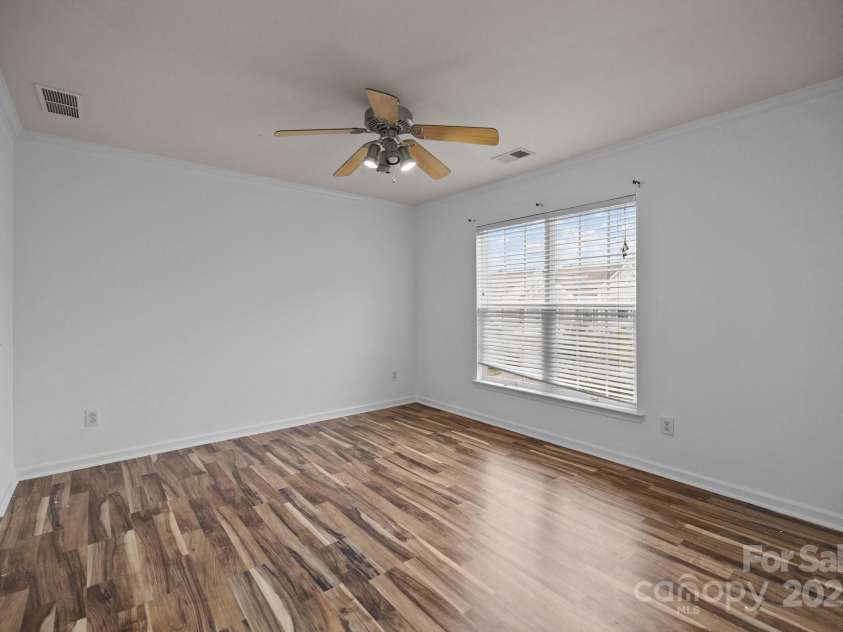 10207 Garmoyle Street, Charlotte, NC 28277.  MLS# CAR4260352, YatesRealty ID 23594. 