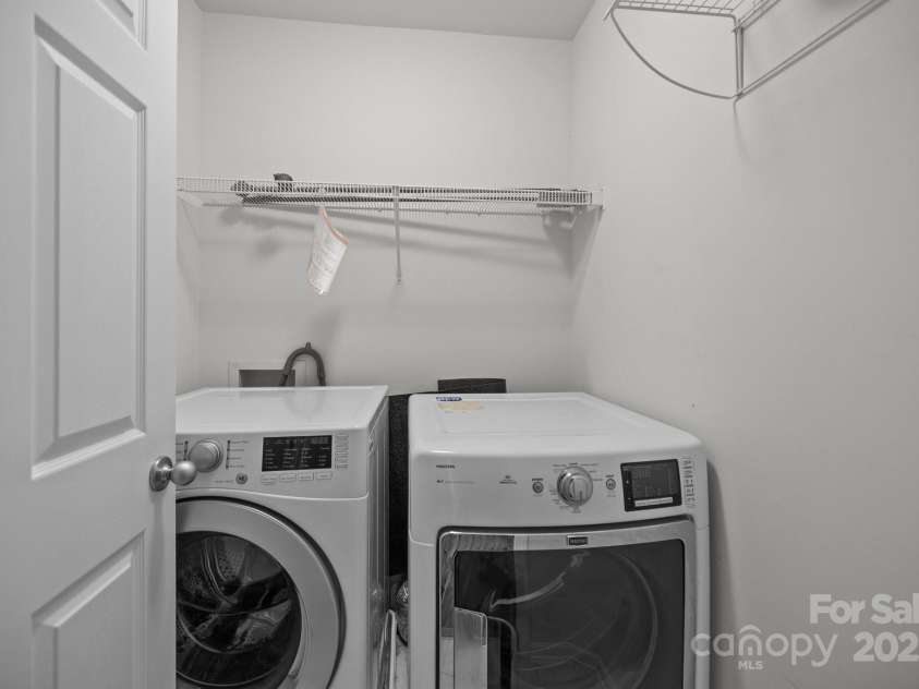 10207 Garmoyle Street, Charlotte, NC 28277.  MLS# CAR4260352, YatesRealty ID 23594. 