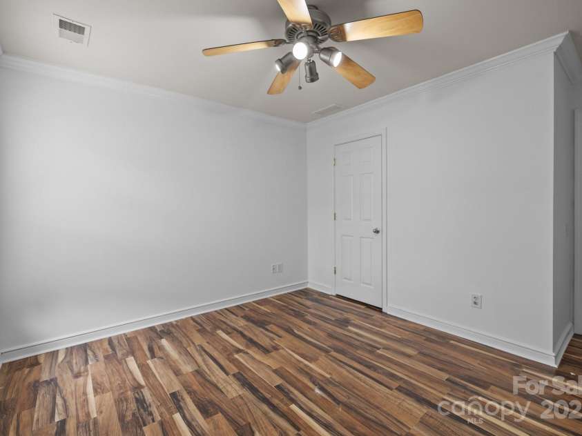 10207 Garmoyle Street, Charlotte, NC 28277.  MLS# CAR4260352, YatesRealty ID 23594. 