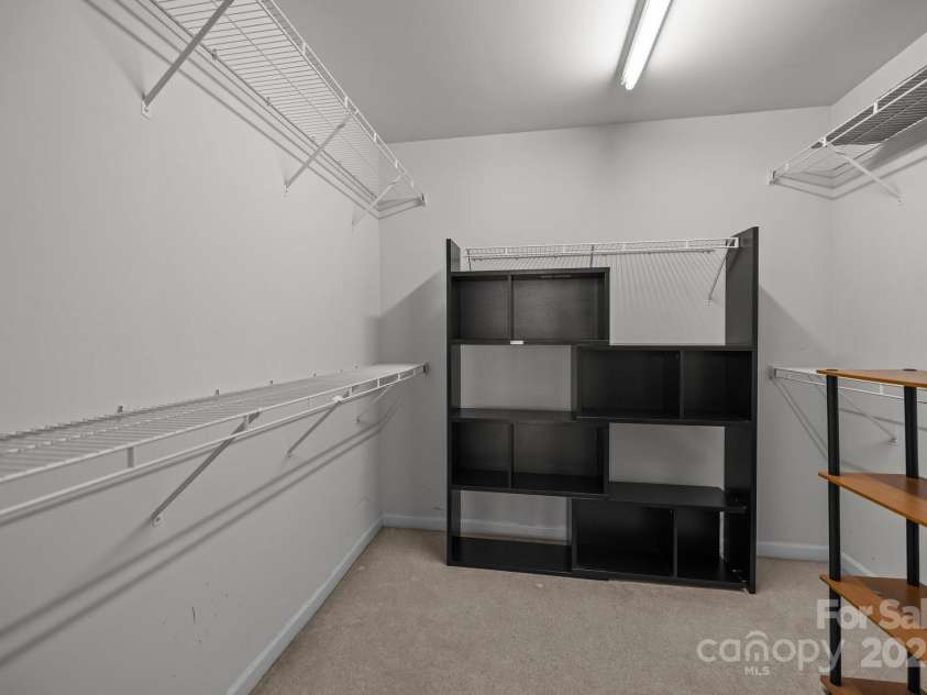 10207 Garmoyle Street, Charlotte, NC 28277.  MLS# CAR4260352, YatesRealty ID 23594. 