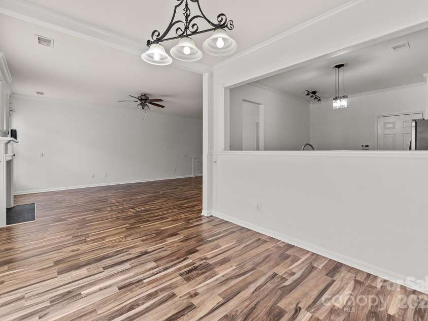 10207 Garmoyle Street, Charlotte, NC 28277.  MLS# CAR4260352, YatesRealty ID 23594. 