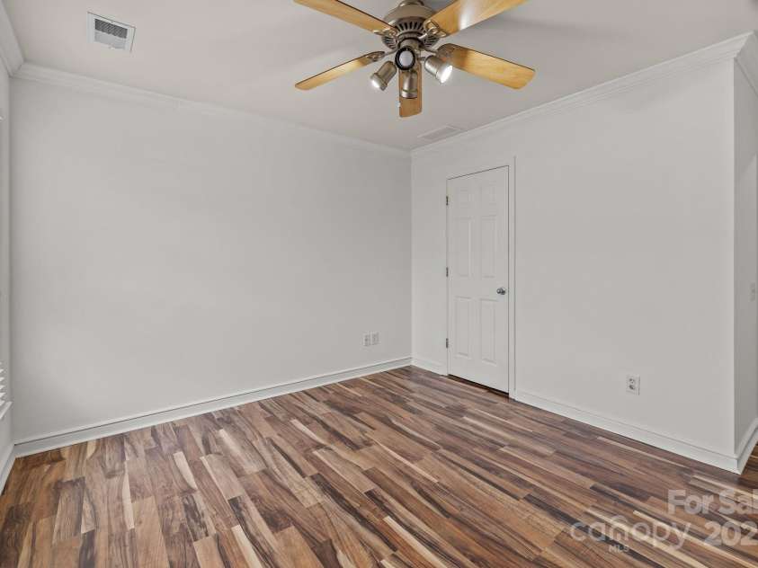 10207 Garmoyle Street, Charlotte, NC 28277.  MLS# CAR4260352, YatesRealty ID 23594. 