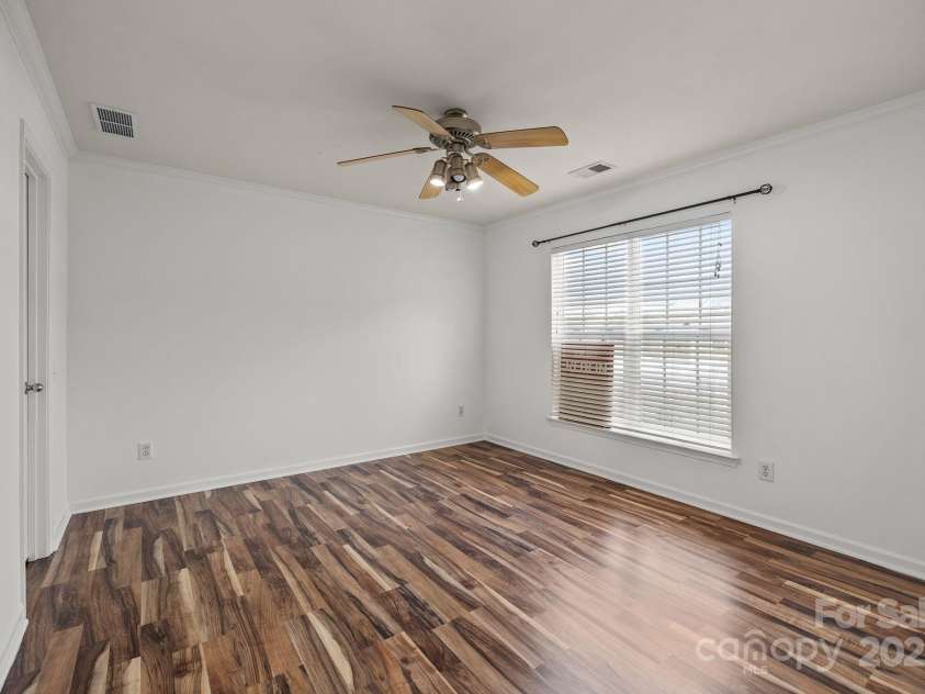 10207 Garmoyle Street, Charlotte, NC 28277.  MLS# CAR4260352, YatesRealty ID 23594. 