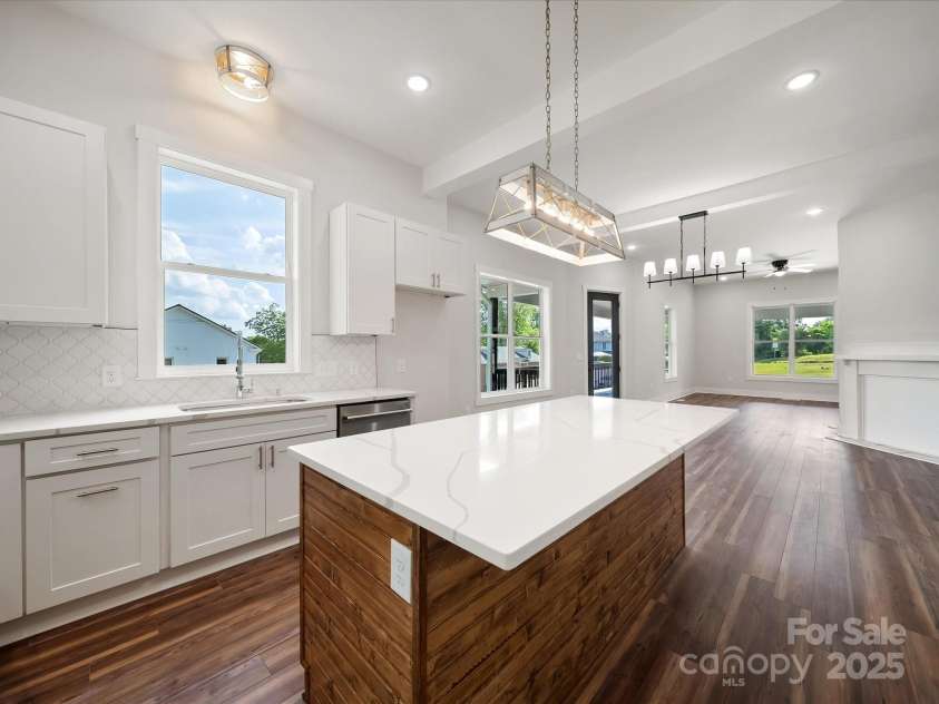 217 Green Street, Wadesboro, NC 28170.  MLS# CAR4248948, YatesRealty ID 23595. 