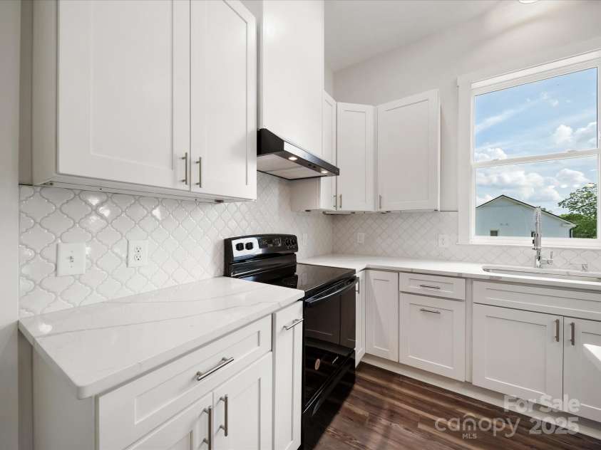 217 Green Street, Wadesboro, NC 28170.  MLS# CAR4248948, YatesRealty ID 23595. 