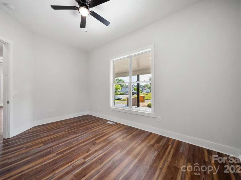 217 Green Street, Wadesboro, NC 28170.  MLS# CAR4248948, YatesRealty ID 23595. 