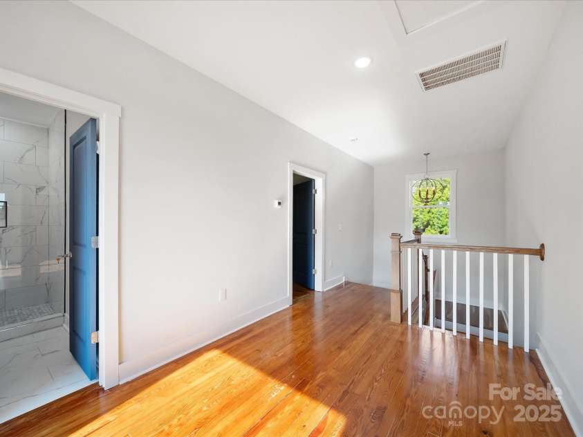 217 Green Street, Wadesboro, NC 28170.  MLS# CAR4248948, YatesRealty ID 23595. Large Up Stairs Hall