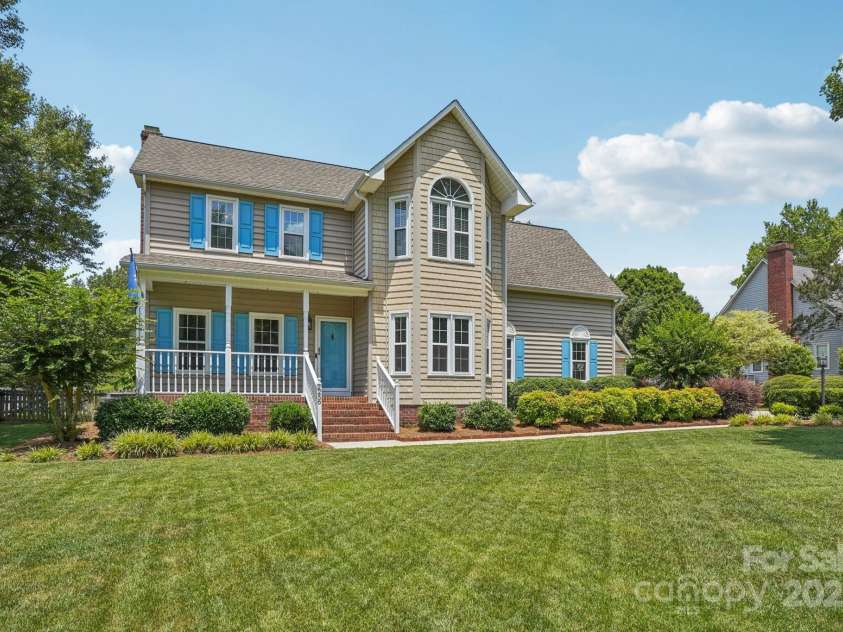 2256 Drawbridge Court, Rock Hill, SC 29732.  MLS# CAR4273152, YatesRealty ID 23596. 
