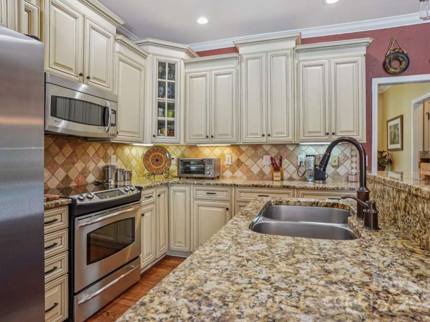 2256 Drawbridge Court, Rock Hill, SC 29732.  MLS# CAR4273152, YatesRealty ID 23596. 