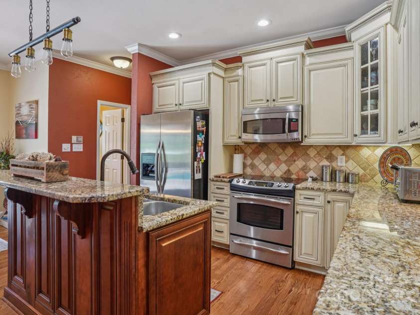 2256 Drawbridge Court, Rock Hill, SC 29732.  MLS# CAR4273152, YatesRealty ID 23596. 