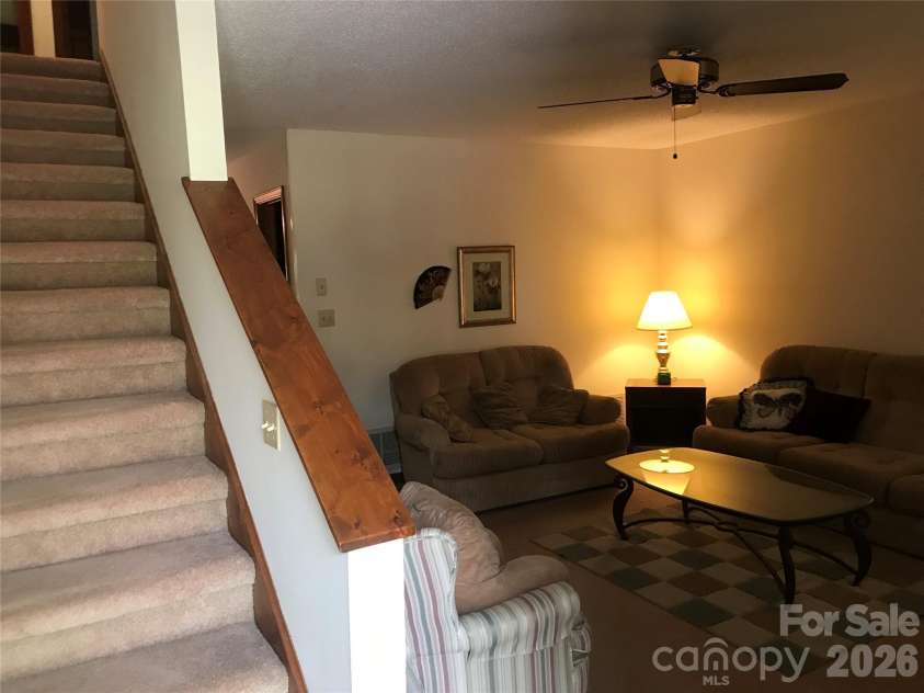 1 Pensacola Heights, Arden, NC 28704.  MLS# CAR4369465, YatesRealty ID 23598. 