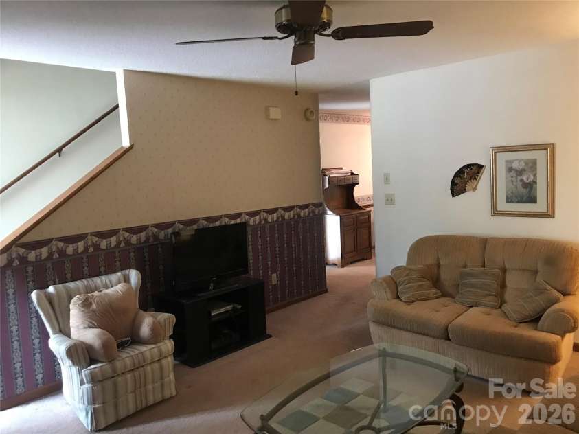 1 Pensacola Heights, Arden, NC 28704.  MLS# CAR4369465, YatesRealty ID 23598. 