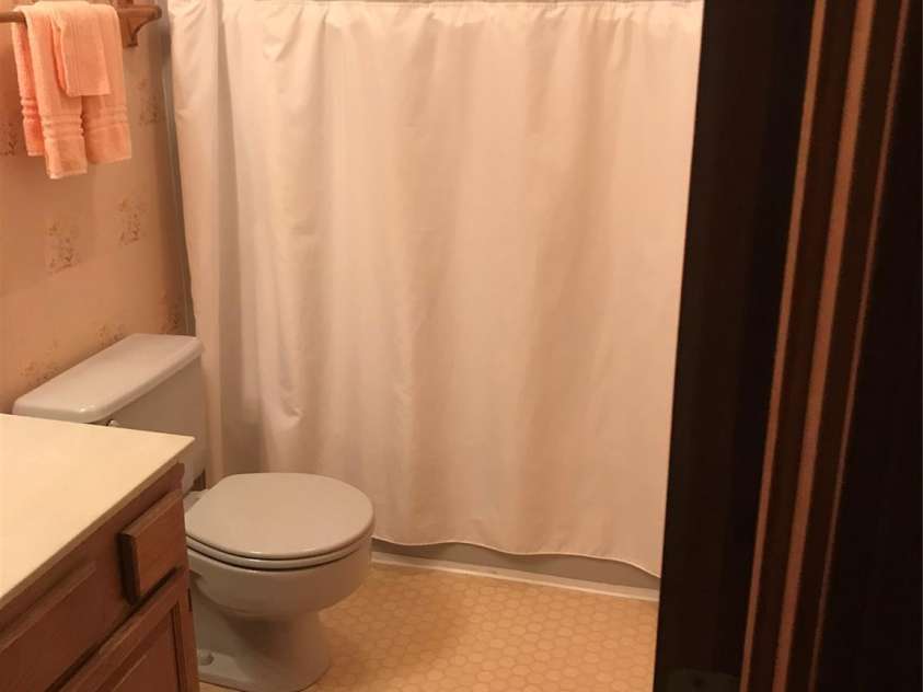 1 Pensacola Heights, Arden, NC 28704.  MLS# CAR4369465, YatesRealty ID 23598. 