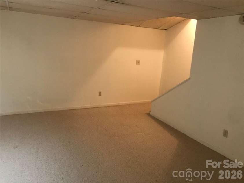 1 Pensacola Heights, Arden, NC 28704.  MLS# CAR4369465, YatesRealty ID 23598. 