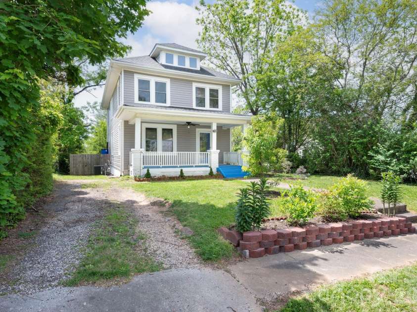 55 Walton Street, Asheville, NC 28801.  MLS# CAR4370151, YatesRealty ID 23599. 
