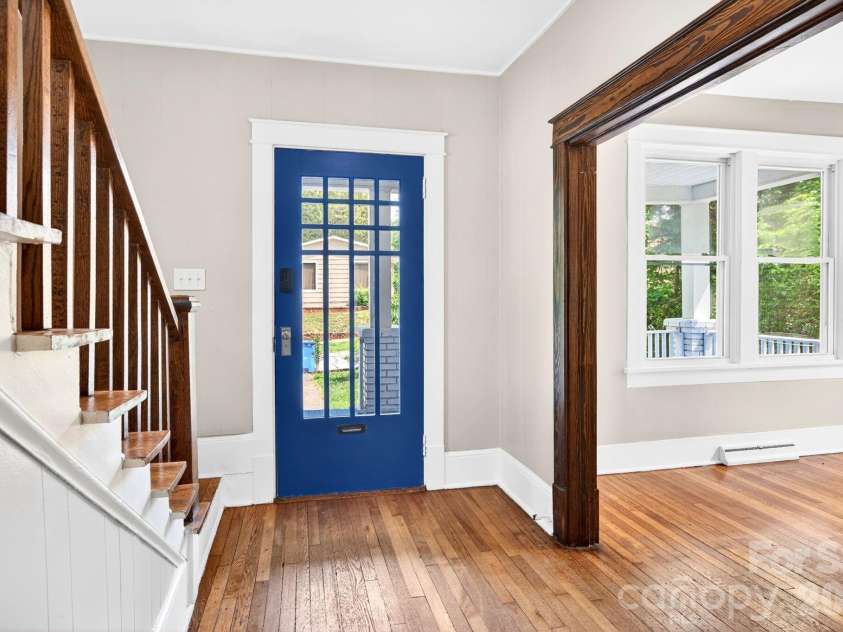 55 Walton Street, Asheville, NC 28801.  MLS# CAR4370151, YatesRealty ID 23599. 