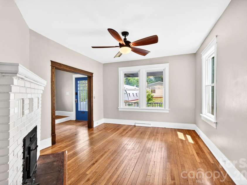 55 Walton Street, Asheville, NC 28801.  MLS# CAR4370151, YatesRealty ID 23599. 