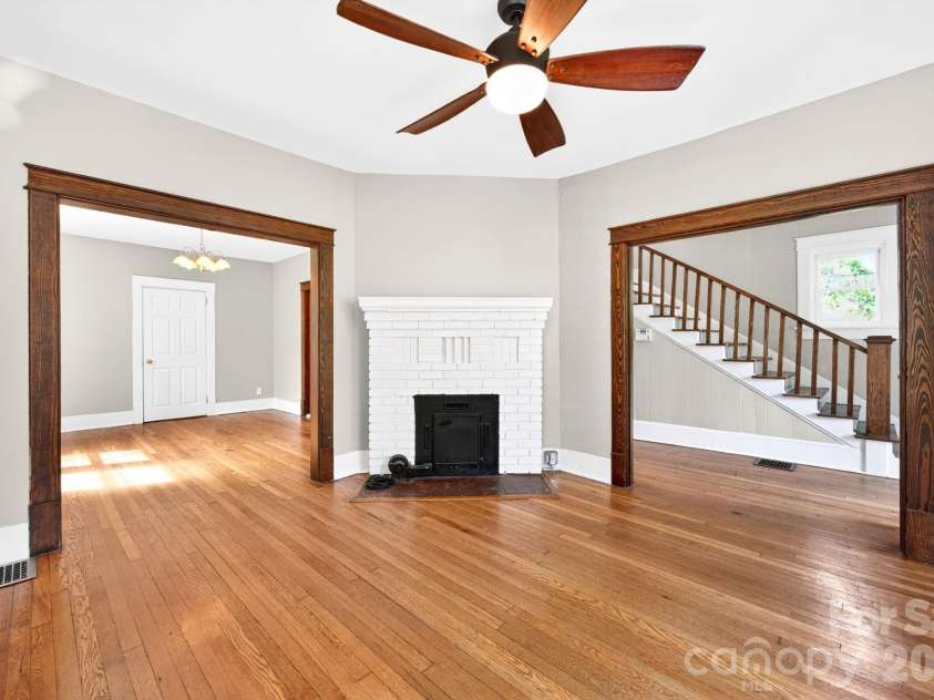 55 Walton Street, Asheville, NC 28801.  MLS# CAR4370151, YatesRealty ID 23599. 