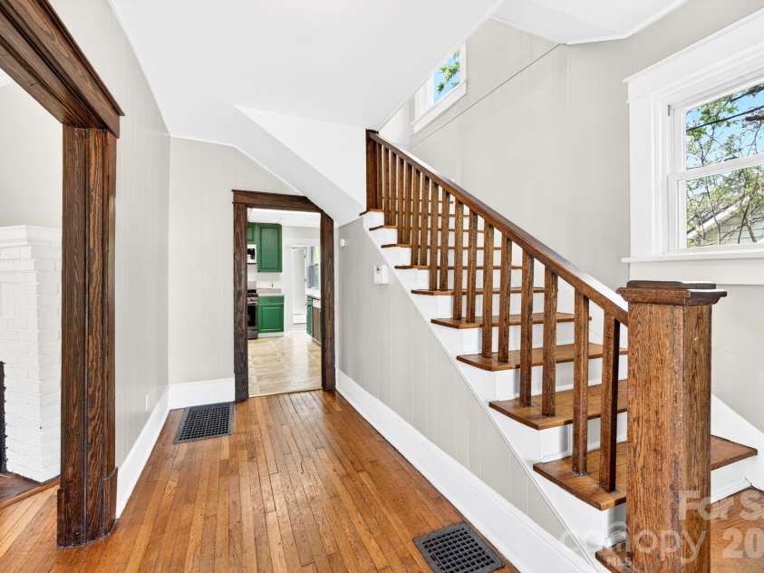 55 Walton Street, Asheville, NC 28801.  MLS# CAR4370151, YatesRealty ID 23599. 