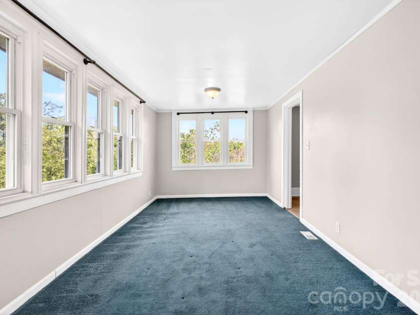 55 Walton Street, Asheville, NC 28801.  MLS# CAR4370151, YatesRealty ID 23599. 