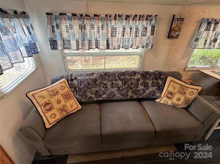 134 Dove Lane, New London, NC 28127.  MLS# CAR4194040, YatesRealty ID 236. 