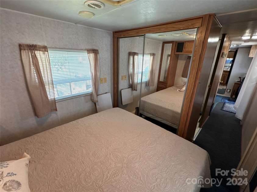 134 Dove Lane, New London, NC 28127.  MLS# CAR4194040, YatesRealty ID 236. 