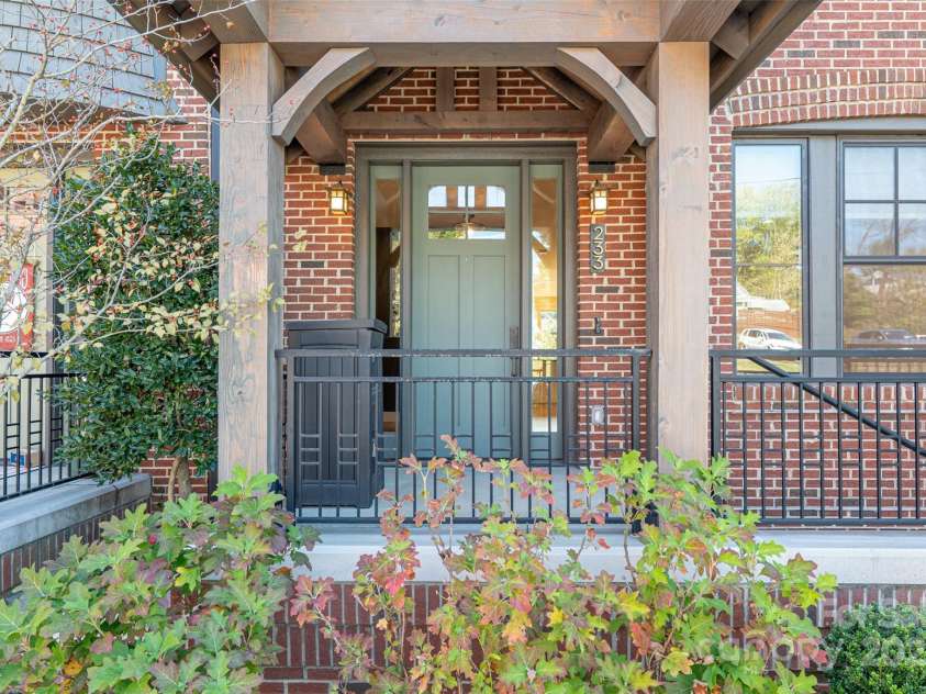 233 Broadway Street, Asheville, NC 28801.  MLS# CAR4314107, YatesRealty ID 236. 
