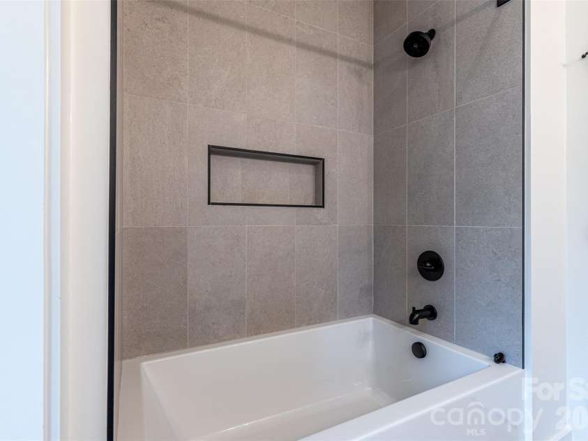 233 Broadway Street, Asheville, NC 28801.  MLS# CAR4314107, YatesRealty ID 236. 