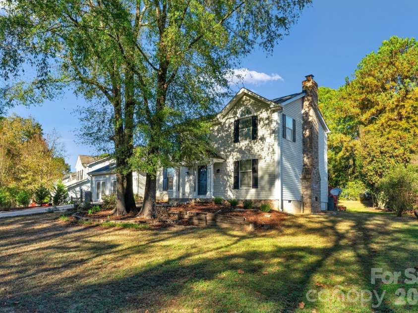 12006 Woodside Falls Road, Pineville, NC 28134.  MLS# CAR4336658, YatesRealty ID 2360. 