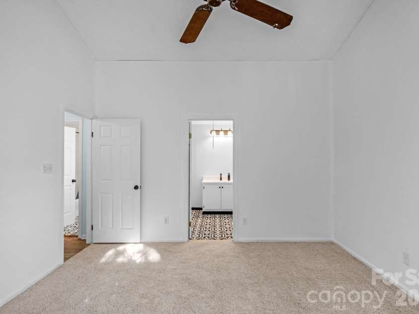 12006 Woodside Falls Road, Pineville, NC 28134.  MLS# CAR4336658, YatesRealty ID 2360. 