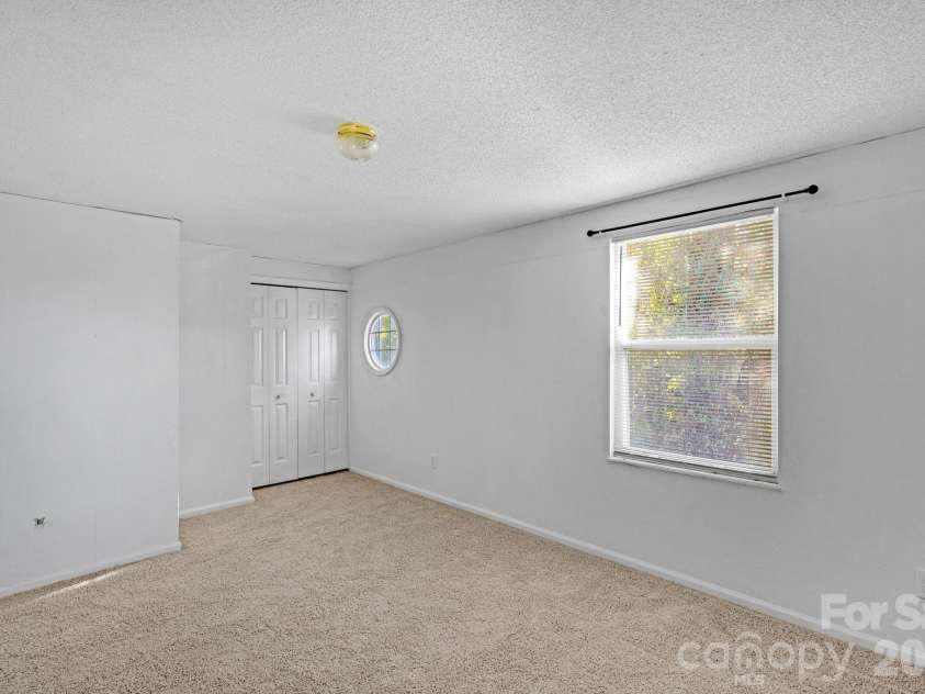 12006 Woodside Falls Road, Pineville, NC 28134.  MLS# CAR4336658, YatesRealty ID 2360. 