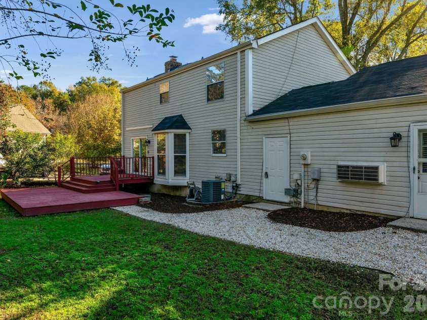 12006 Woodside Falls Road, Pineville, NC 28134.  MLS# CAR4336658, YatesRealty ID 2360. 