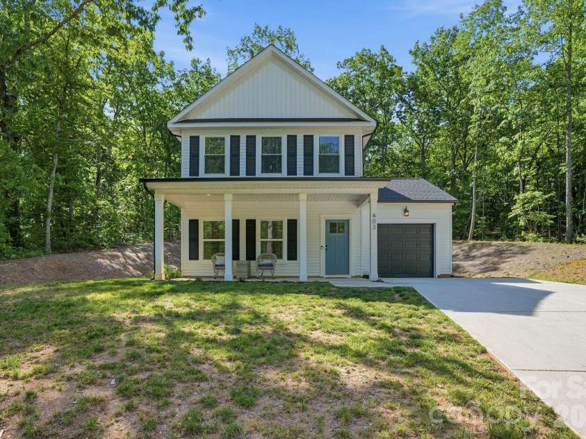 403 Sunset Drive, Bessemer City, NC 28016.  MLS# CAR4375153, YatesRealty ID 23602. 