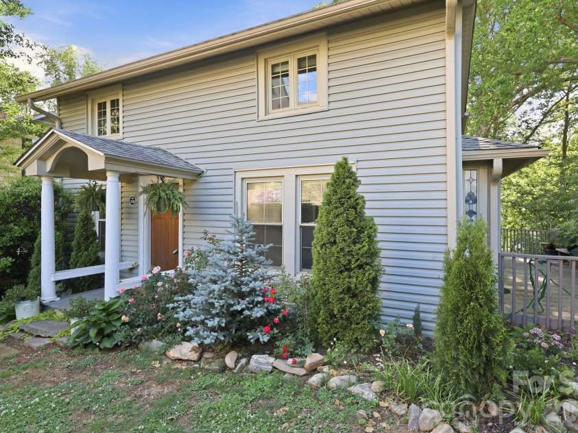 150 Pacolet Street, Tryon, NC 28782.  MLS# CAR4380448, YatesRealty ID 23603. 