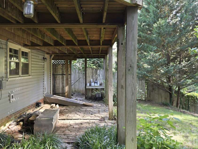 150 Pacolet Street, Tryon, NC 28782.  MLS# CAR4380448, YatesRealty ID 23603. 