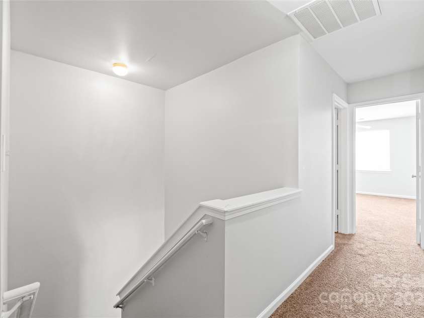 12452 Stratfield Place Circle, Pineville, NC 28134.  MLS# CAR4270059, YatesRealty ID 23606. 