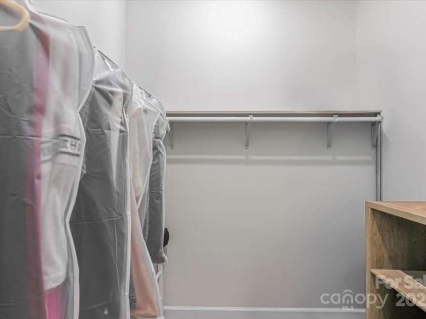 17143 Red Feather Drive, Charlotte, NC 28277.  MLS# CAR4241613, YatesRealty ID 23608. 