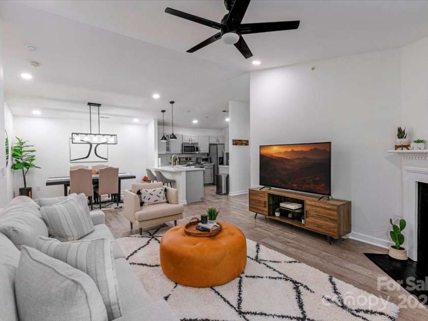 17143 Red Feather Drive, Charlotte, NC 28277.  MLS# CAR4241613, YatesRealty ID 23608. 