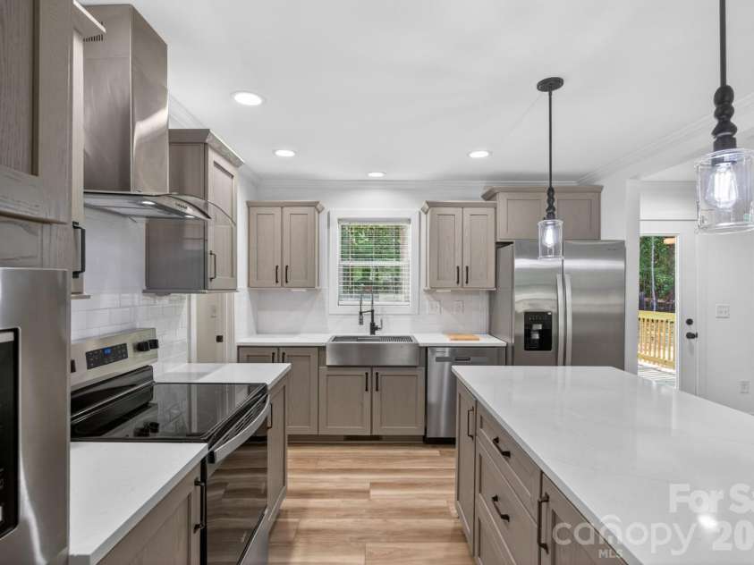 7312 Davis Country Road, Randleman, NC 27317.  MLS# CAR4381948, YatesRealty ID 23608. 