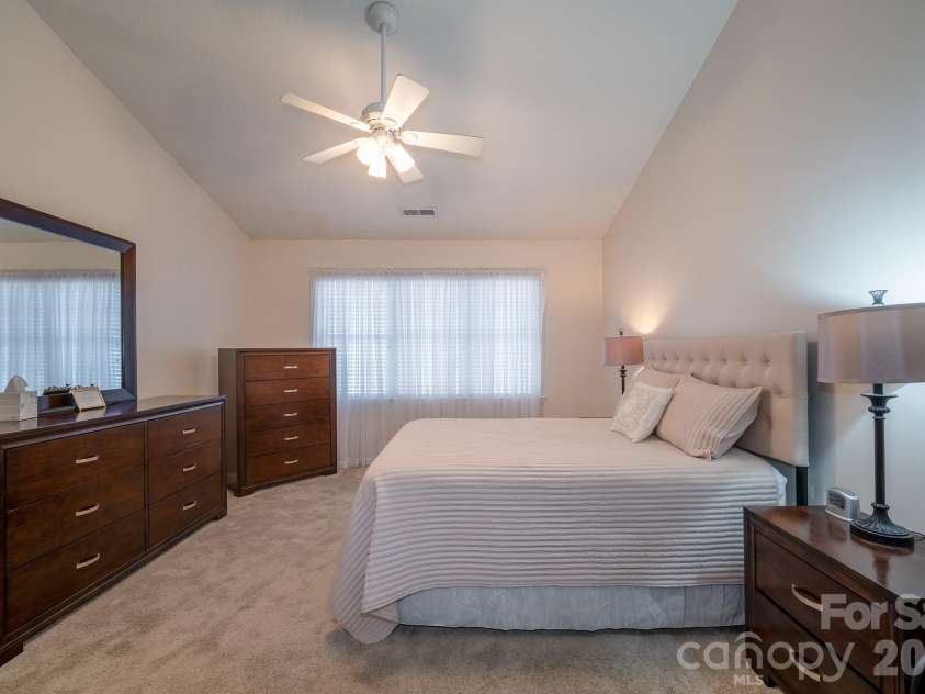 131 Ewarts Pond Road, Hendersonville, NC 28739.  MLS# CAR4337431, YatesRealty ID 2361. 