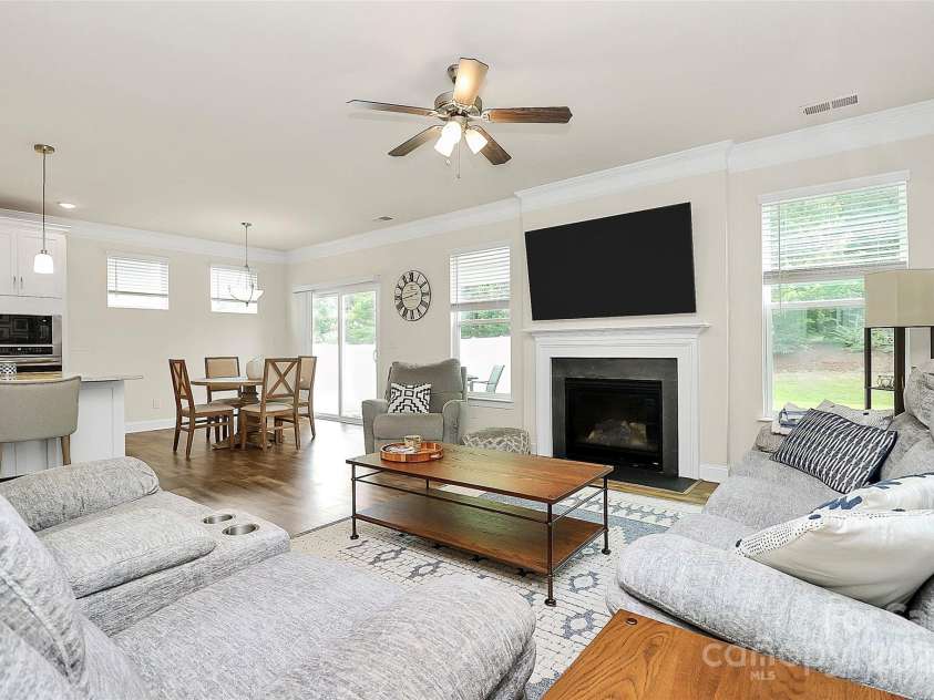 139 Suggs Mill Drive, Mooresville, NC 28115.  MLS# CAR4272116, YatesRealty ID 23610. 