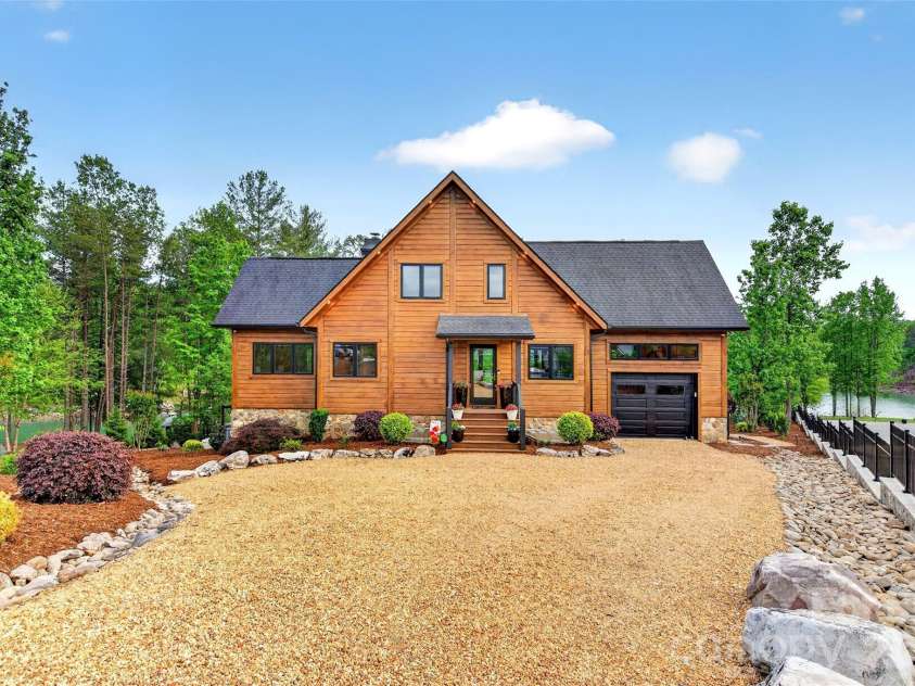 3097 Moonlight Place, Morganton, NC 28655.  MLS# CAR4379107, YatesRealty ID 23610. 